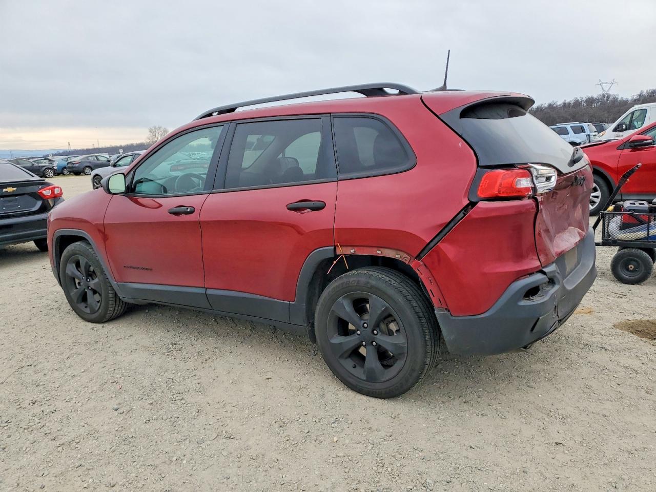2017 Jeep Grand cher VIN 1C4PJLAS7HW652846 photo 2