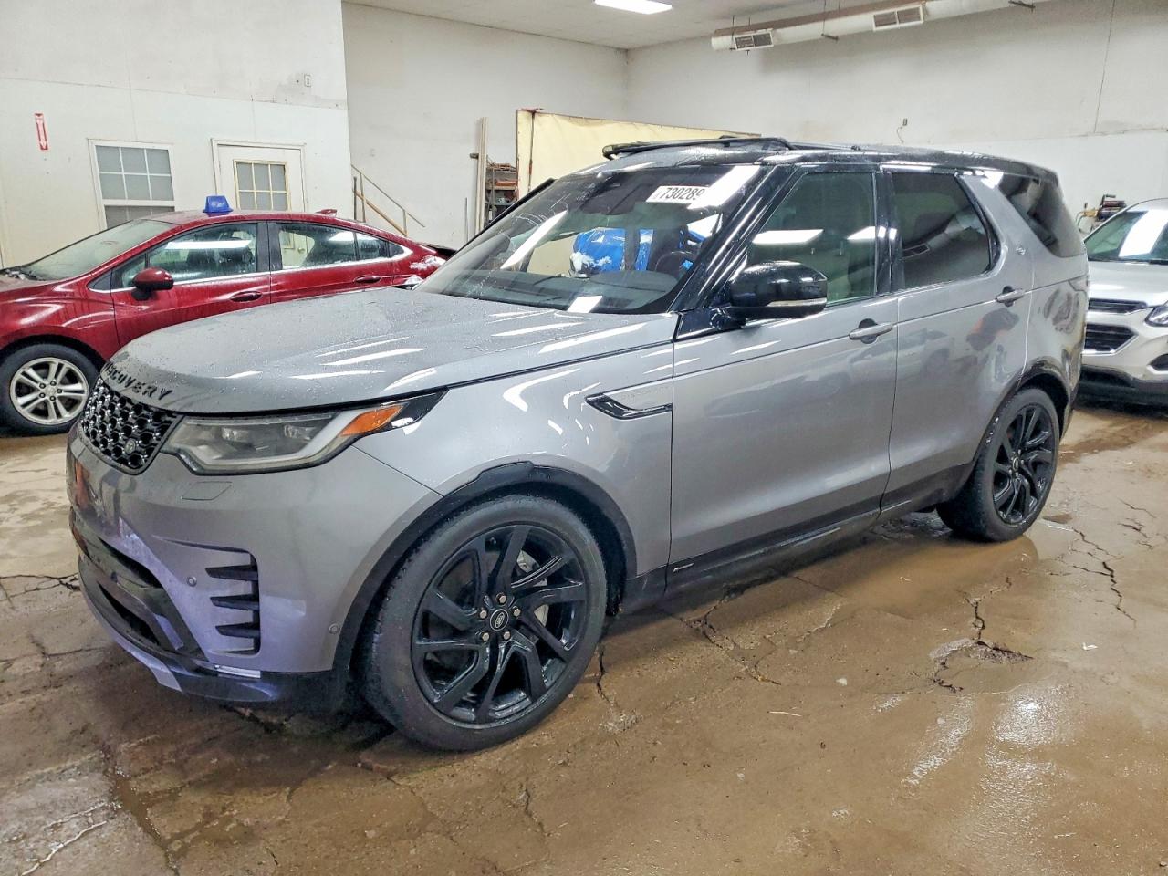 2021 Land Discovery VIN SALRT2RX8M2448306 photo 1