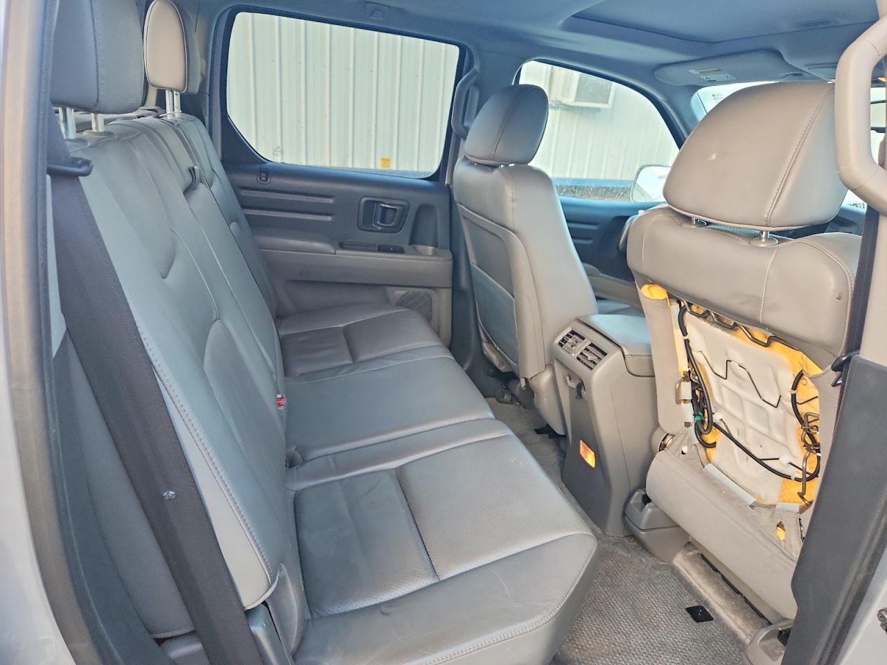 2013 Honda Ridgeline VIN 5FPYK1F52DB006144 photo 10
