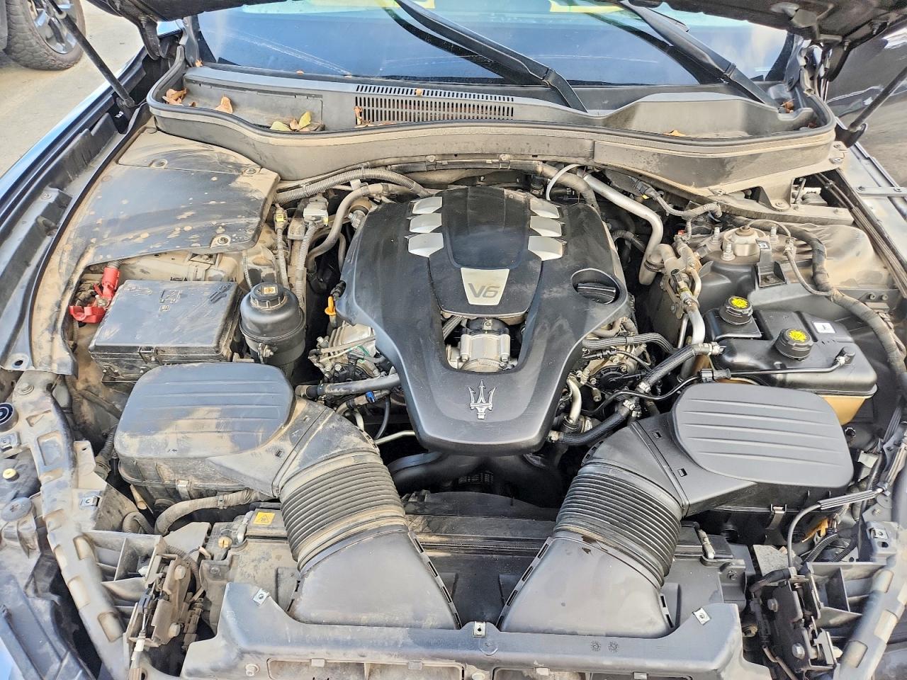 2017 Maserati All models VIN ZN661XUL3HX245218 photo 11