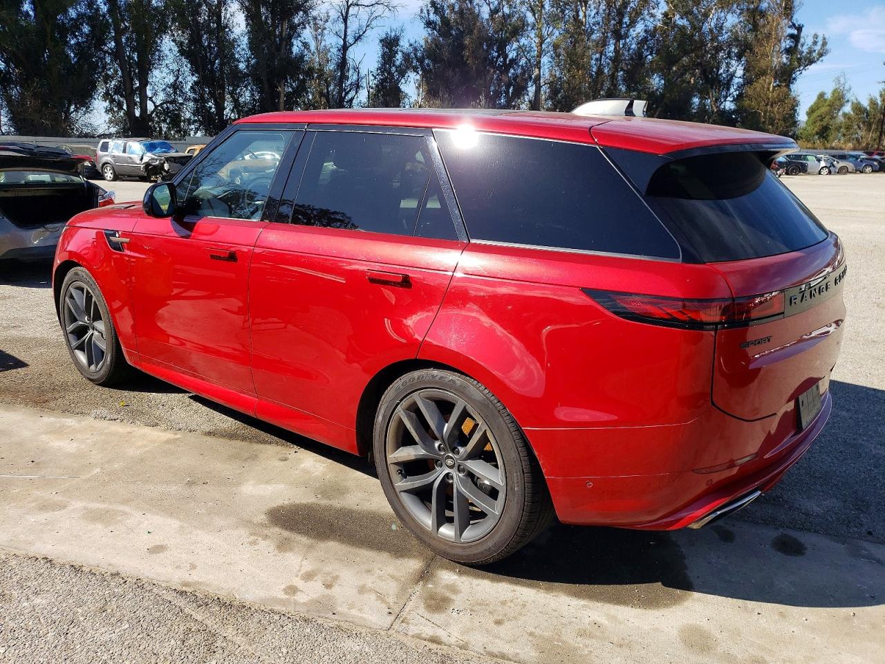 2023 Land Rangerover VIN SAL1L9FU6PA104435 photo 2