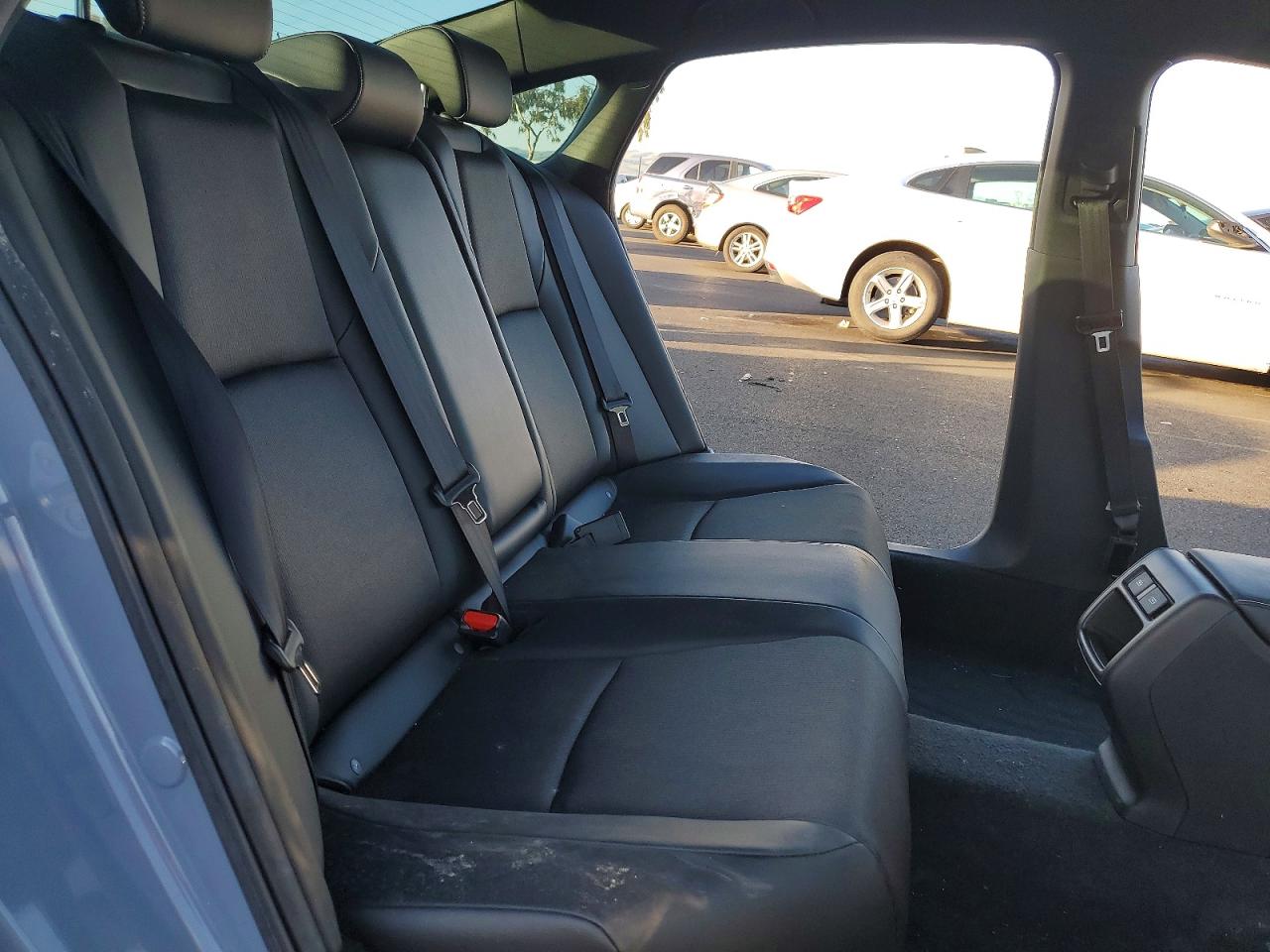 2022 Honda Accord VIN 1HGCV1F31NA016250 photo 10