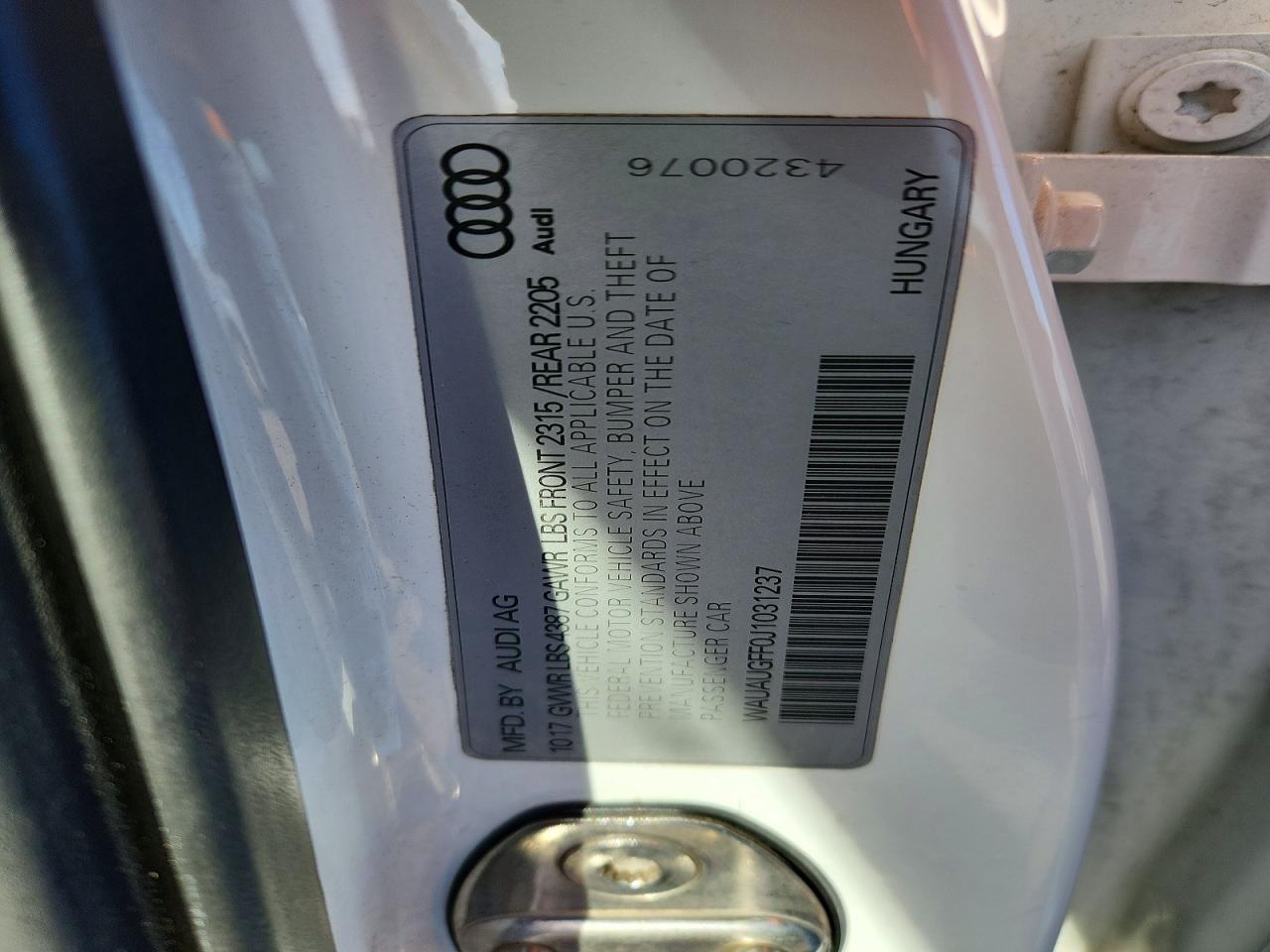 2018 Audi A3 VIN WAUAUGFF0J1031237 photo 12