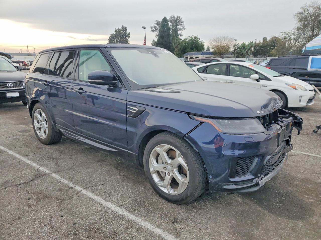 2019 Land Rangerover VIN SALWR2RV6KA421141 photo 4