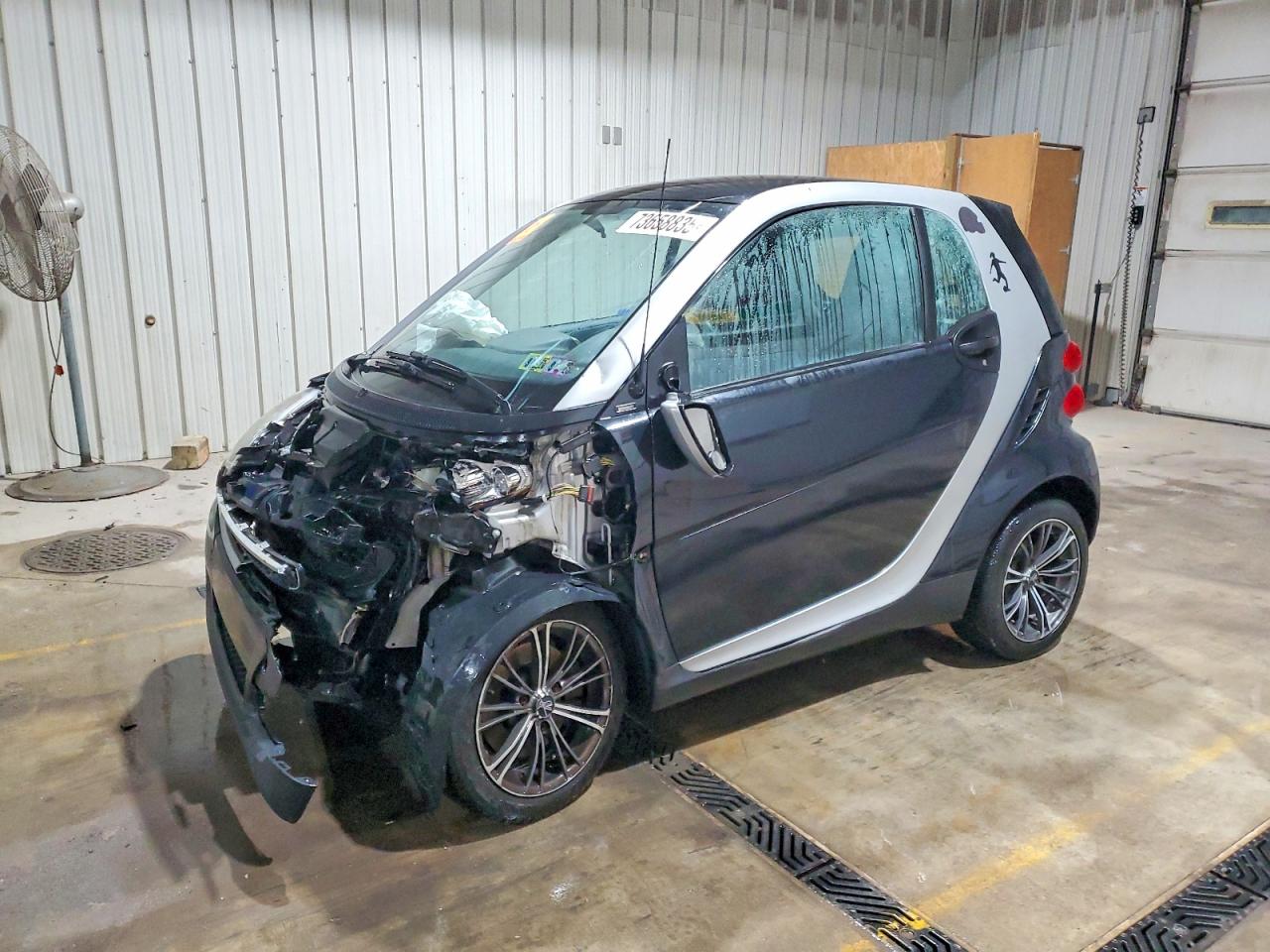 2009 Smart Fortwo VIN WMEEJ31X19K222095 photo 1