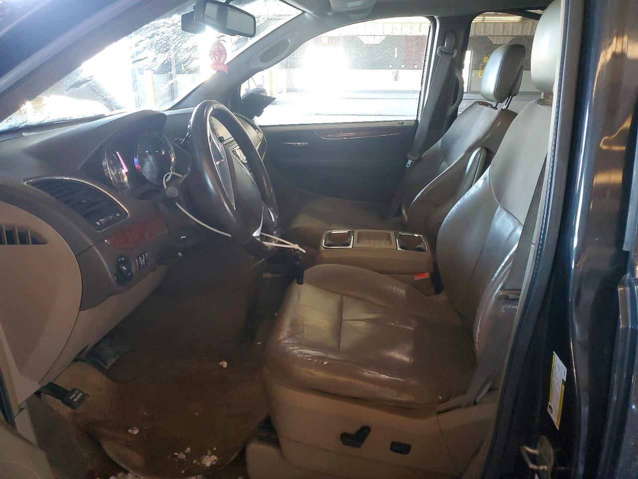 2011 Chrysler Minivan VIN 2A4RR6DG1BR655519 photo 7