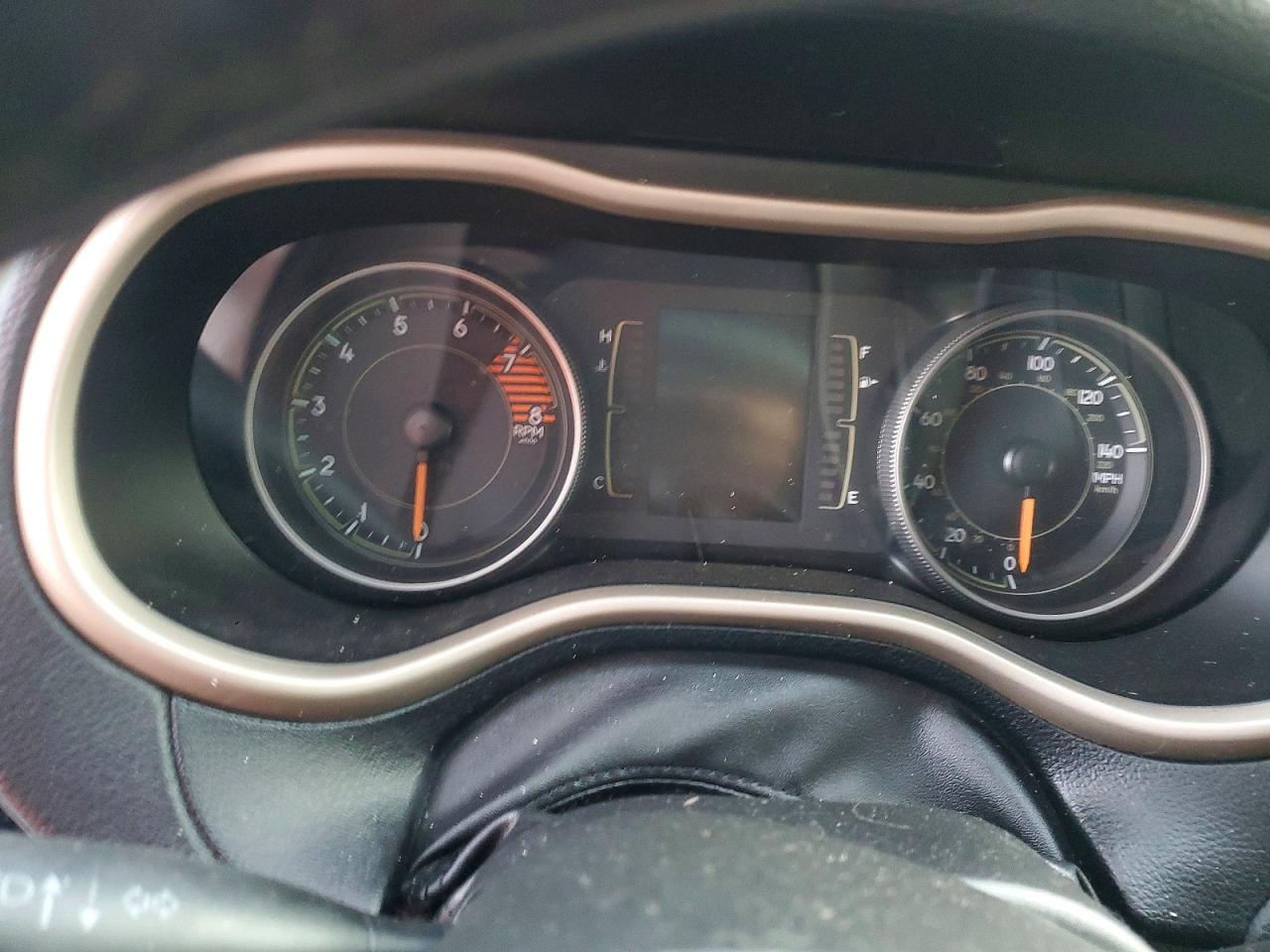2016 Jeep Grand cher VIN 1C4PJLCS8GW206930 photo 9