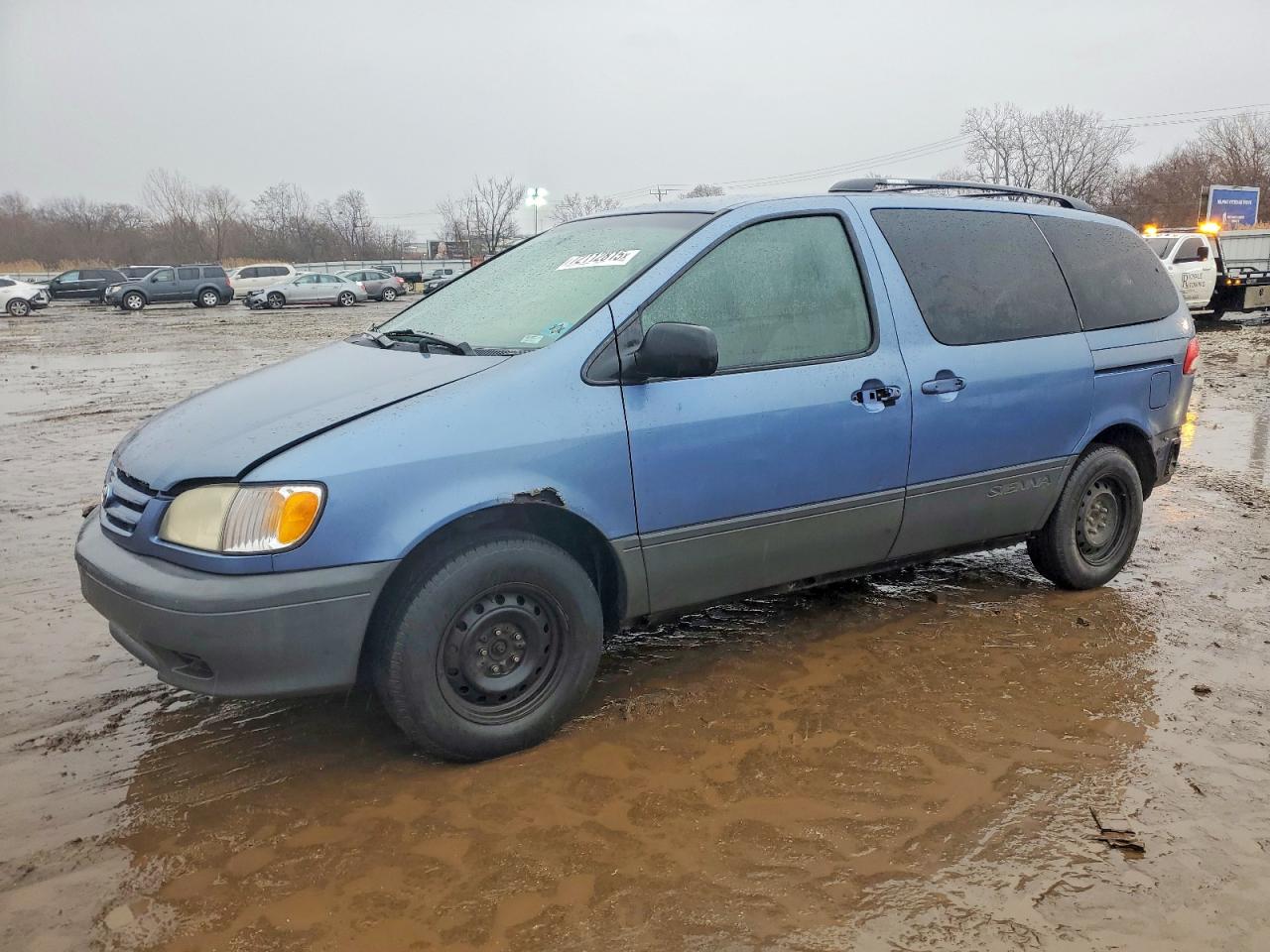2002 Toyota All models VIN 4T3ZF13C72U441799 photo 1