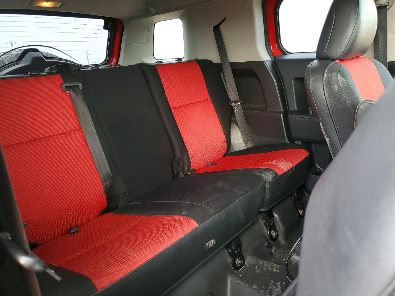 2012 Toyota Fj cruiser VIN JTEBU4BF4CK141857 photo 11