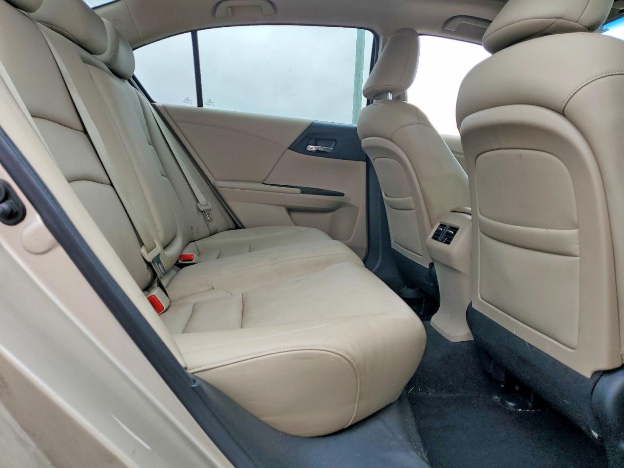 2013 Honda Accord VIN 1HGCR2F81DA221829 photo 10