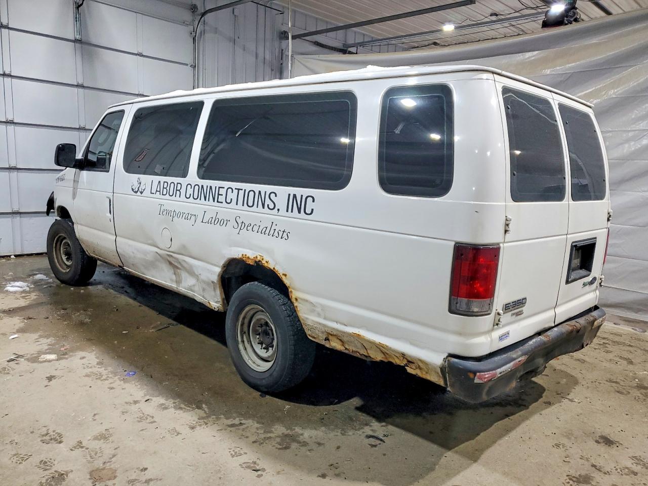 2010 Ford All models VIN 1FBSS3BL1ADA53915 photo 2