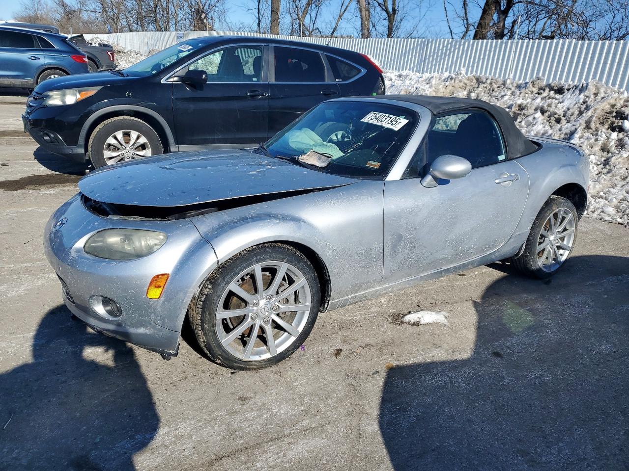 2007 Mazda Mx5 VIN JM1NC25F270130720 photo 1