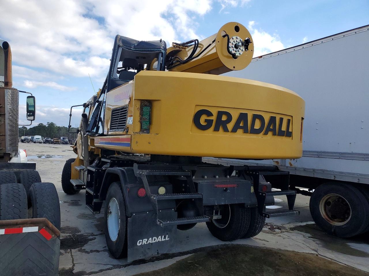 2019 FREIGHTLINER All other VIN 1FVDCYFC5KHKM5961 photo 3