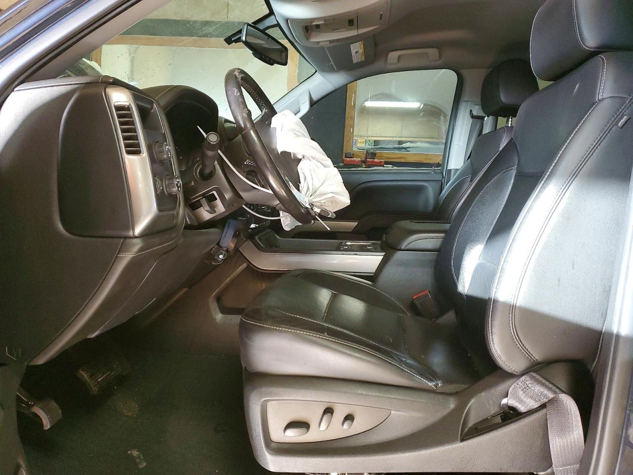 2018 Chevrolet All models VIN 3GCUKSECXJG306355 photo 7