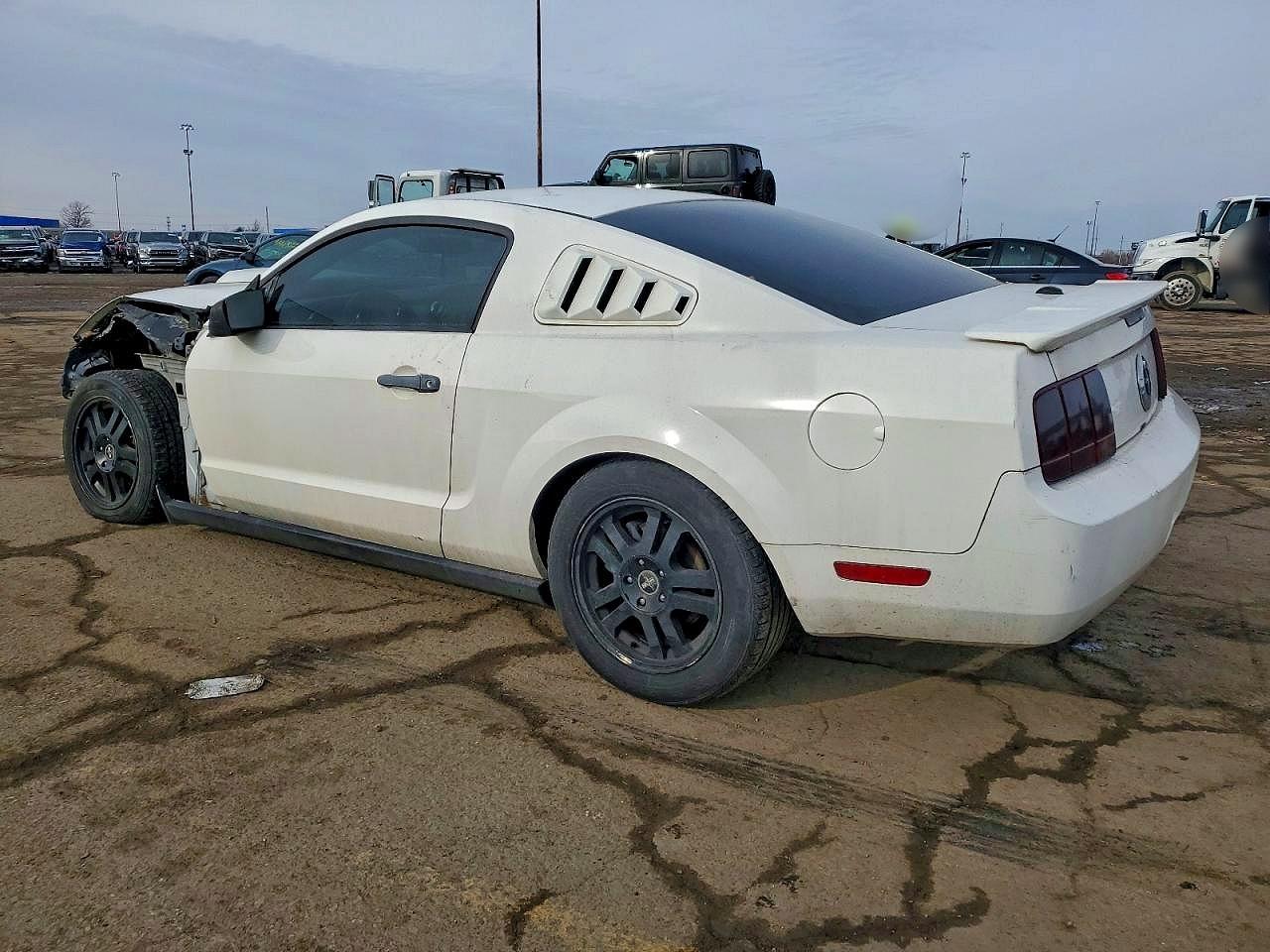 2007 FORD All models VIN 1ZVFT80NX75330959 photo 2