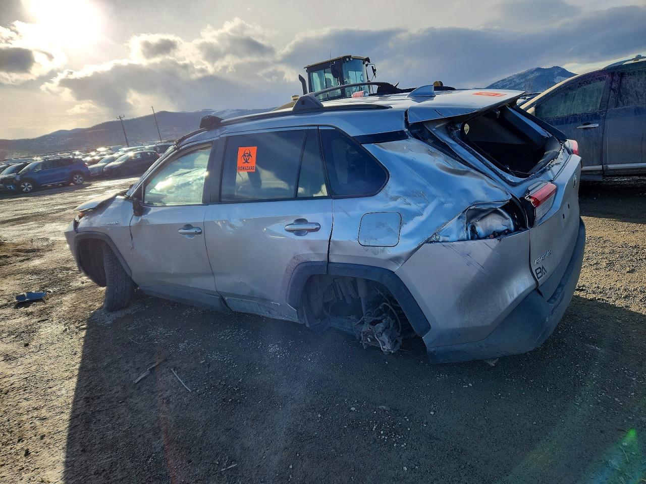 2021 Toyota Rav4 VIN 2T3B6RFV0MW026565 photo 2