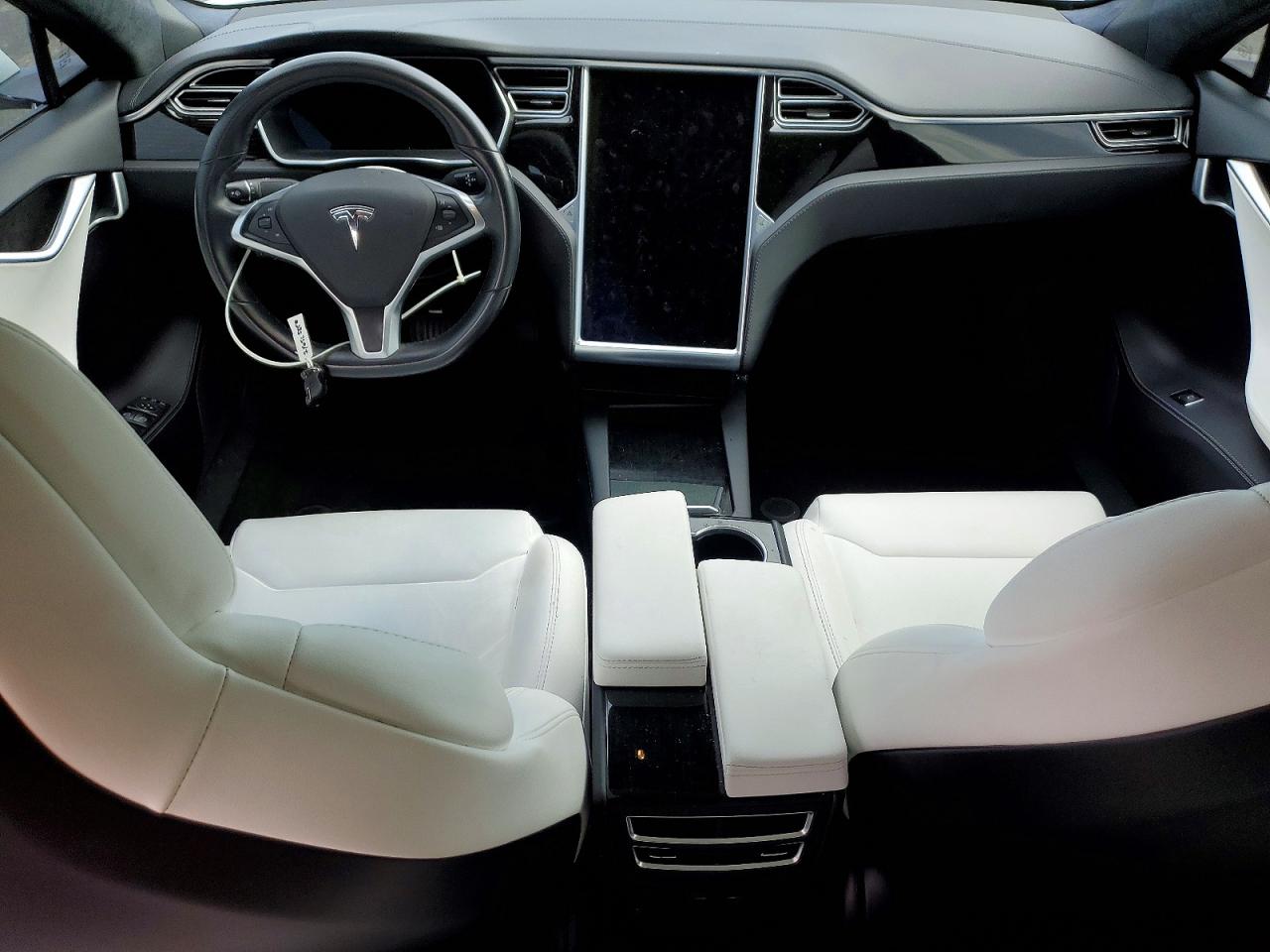 2018 Tesla Model s VIN 5YJSA1E21JF243180 photo 8