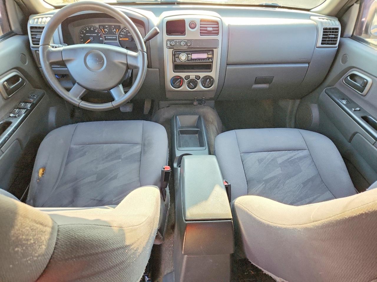 2005 Chev Colorado VIN 1GCDT136358220448 photo 8