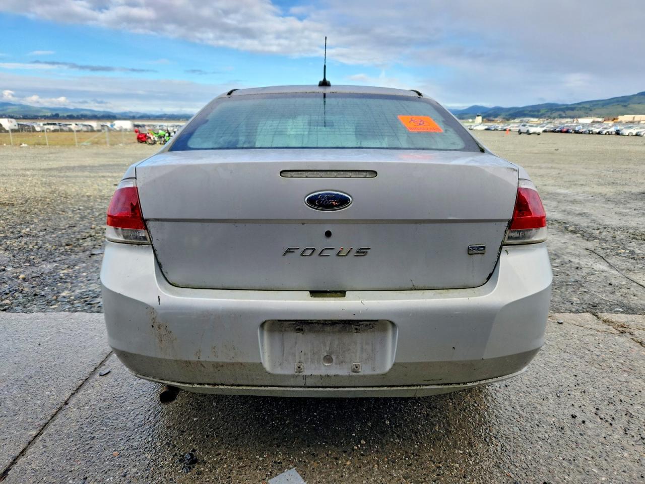 2008 FORD Focus VIN 1FAHP33N18W126745 photo 6