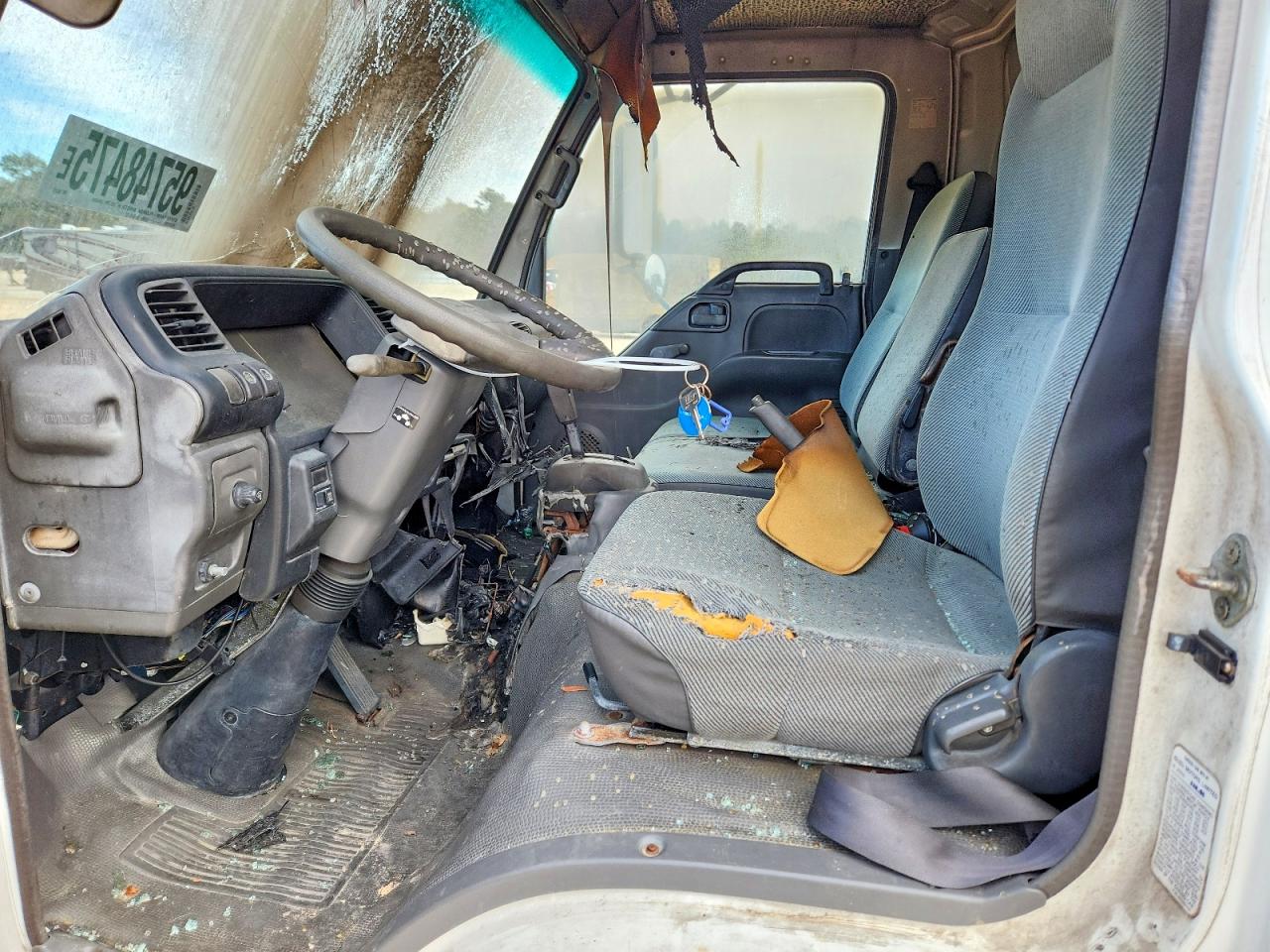 2001 Isuzu All models VIN JALB4B14317002018 photo 7
