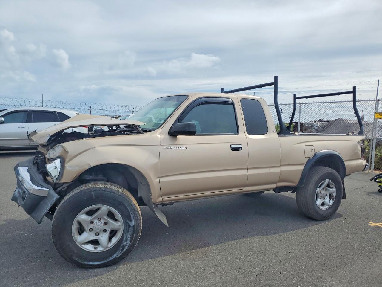 2000 Toyota Tacoma VIN 4TASM92N3YZ614893 photo 1