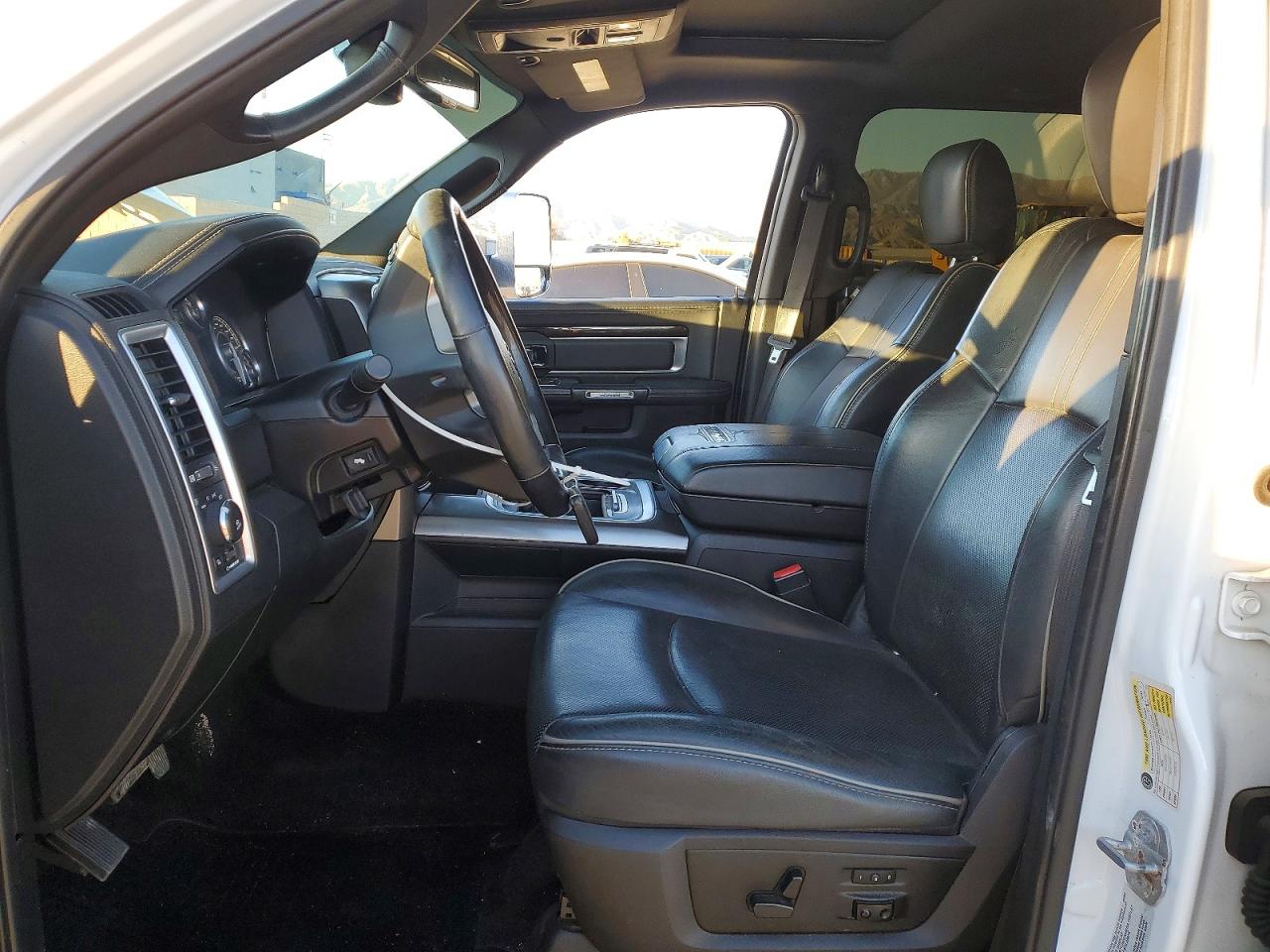 2016 Ram 2500 VIN 3C6UR5GL7GG173127 photo 7