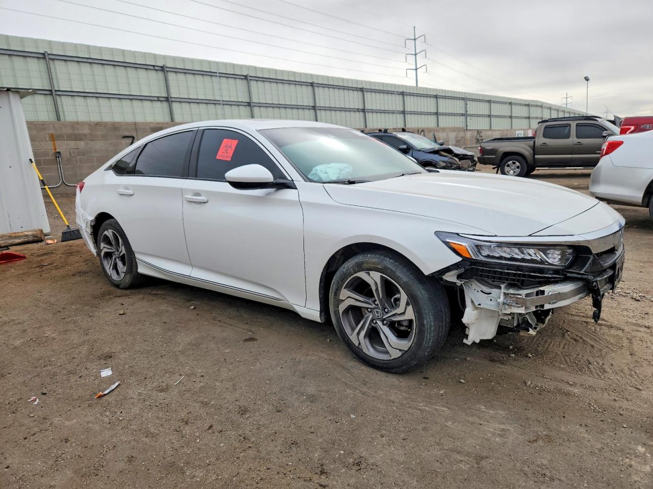 2018 Honda Accord VIN 1HGCV1F43JA143262 photo 4