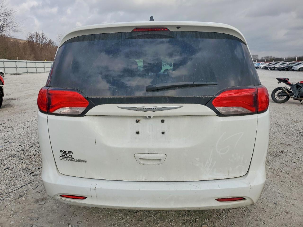 2021 Chrysler Minivan VIN 2C4RC1DG6MR505631 photo 6