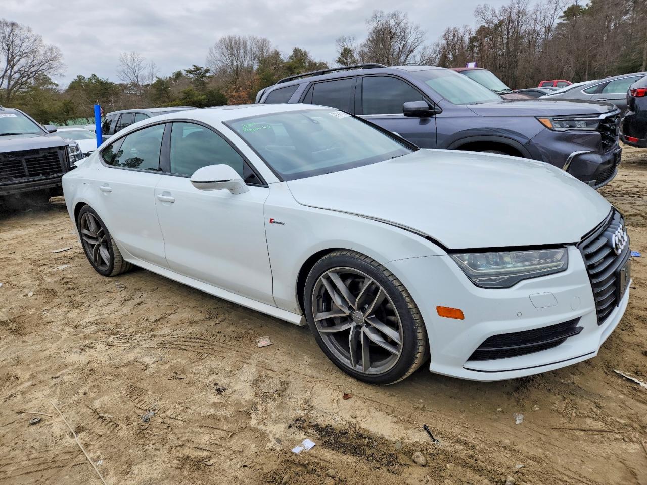 2016 Audi A7 VIN WAUWGAFC7GN058579 photo 4