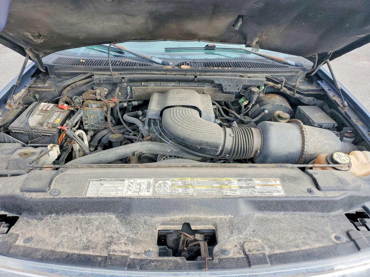 2002 Ford Expedition VIN 1FMRU16W62LA91379 photo 12