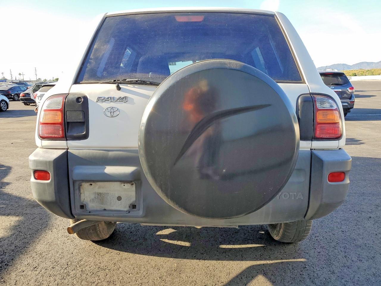 1998 TOYOTA Rav4 VIN JT3GP10VXW0022693 photo 6