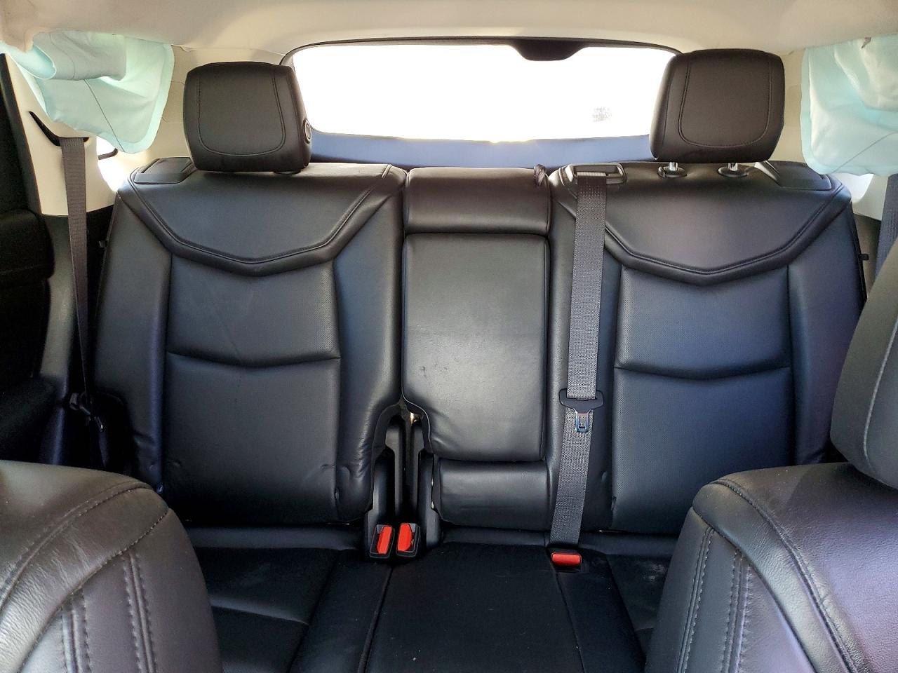 2018 Cadillac Xt5 VIN 1GYKNDRSXJZ204074 photo 10