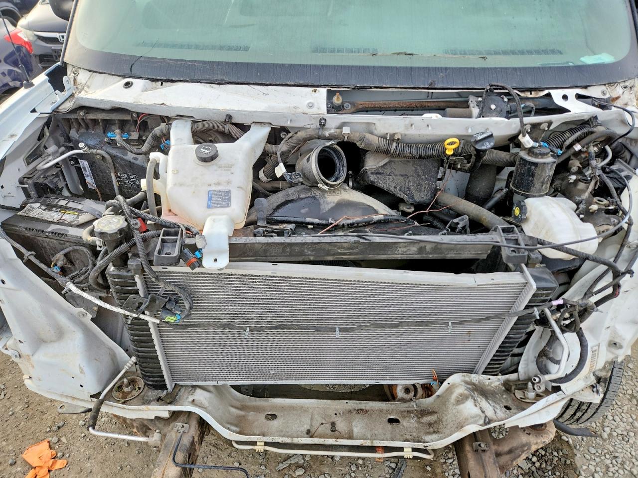 2019 Chevrolet Express VIN 1GCWGAFP1K1162250 photo 12