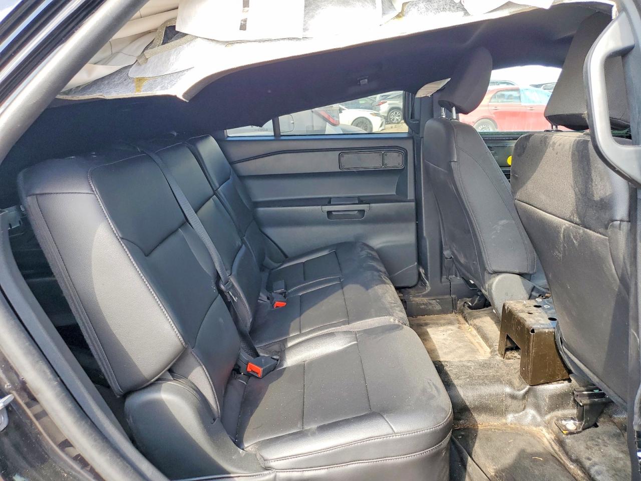 2024 Ford Explorer VIN 1FM5K8AB3RGA26784 photo 11