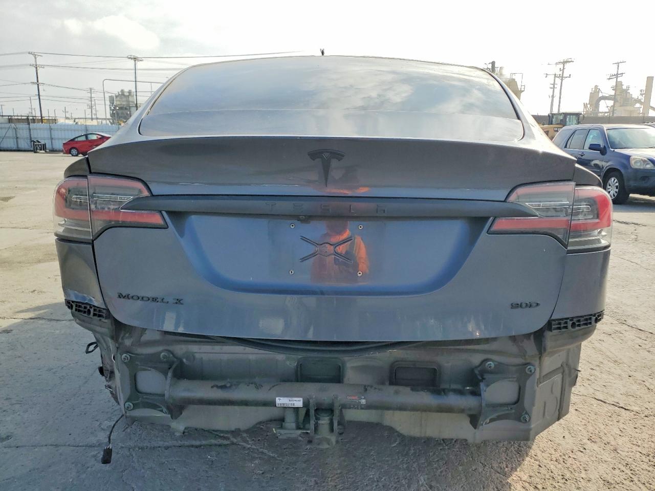 2016 Tesla Model x VIN 5YJXCAE22GF002303 photo 6