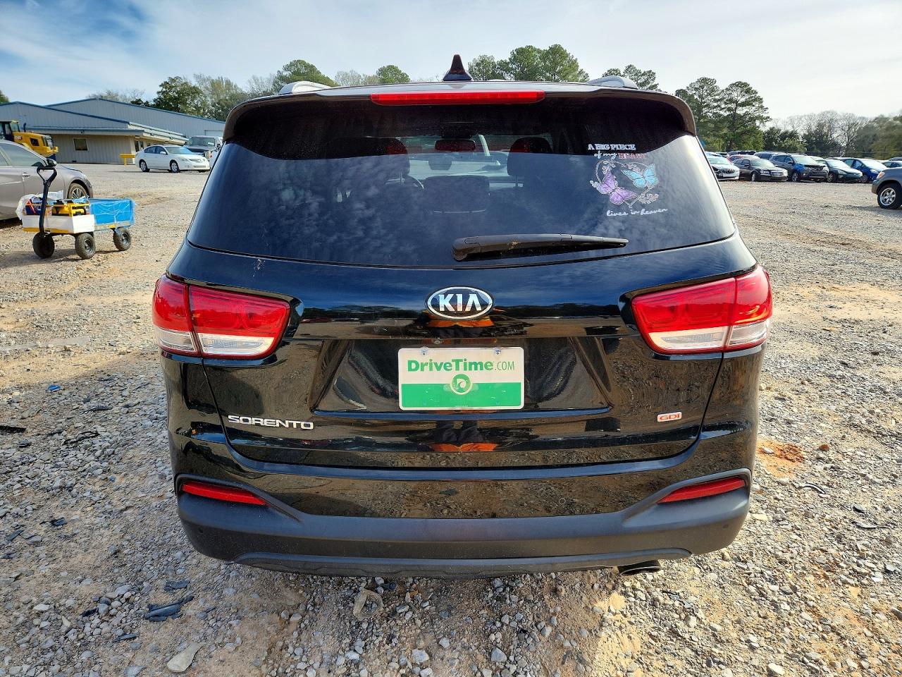 2018 Kia Sorento VIN 5XYPG4A38JG357531 photo 6