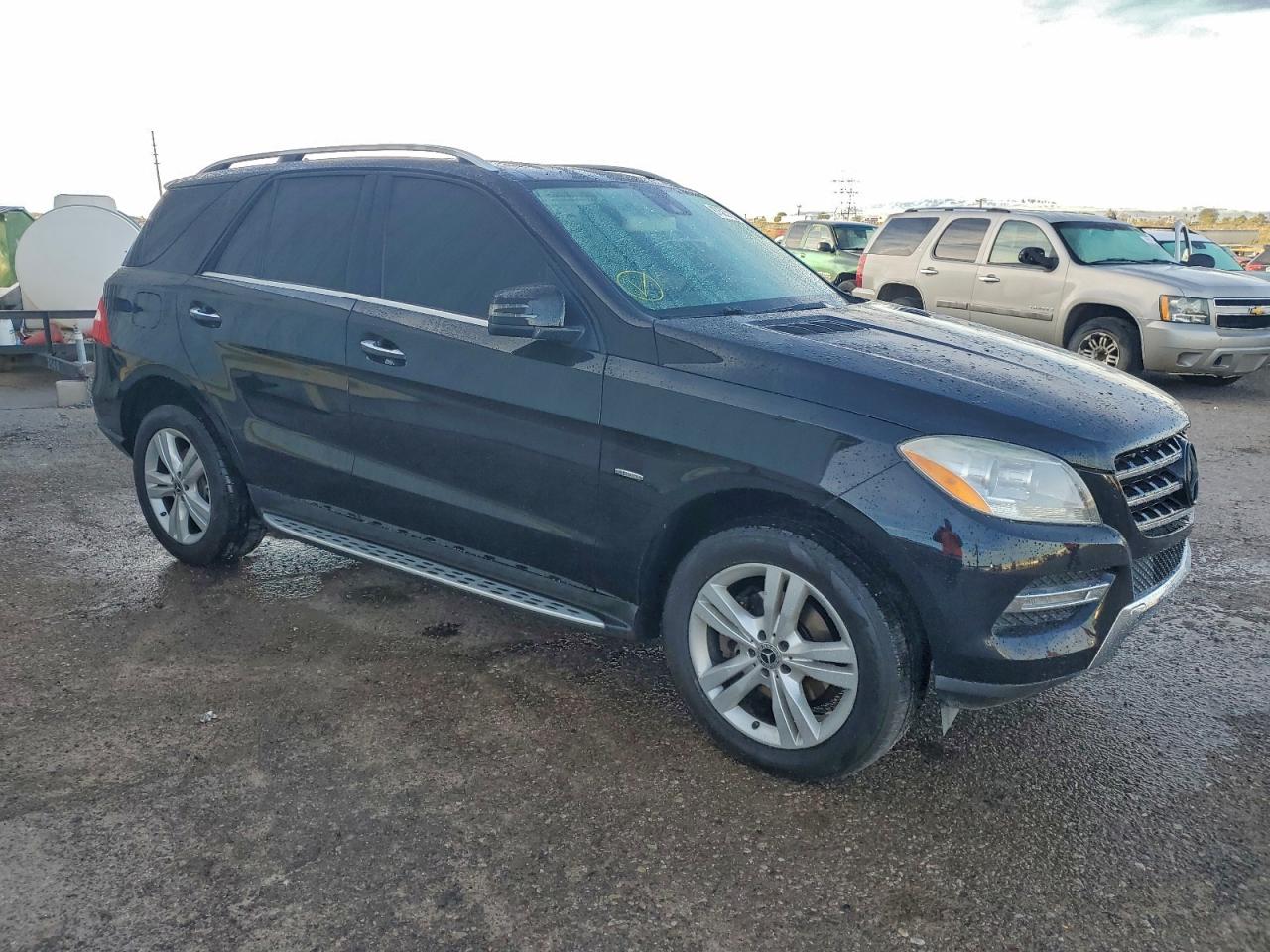 2012 Mercedes-Benz M-class VIN 4JGDA5HB1CA059702 photo 4