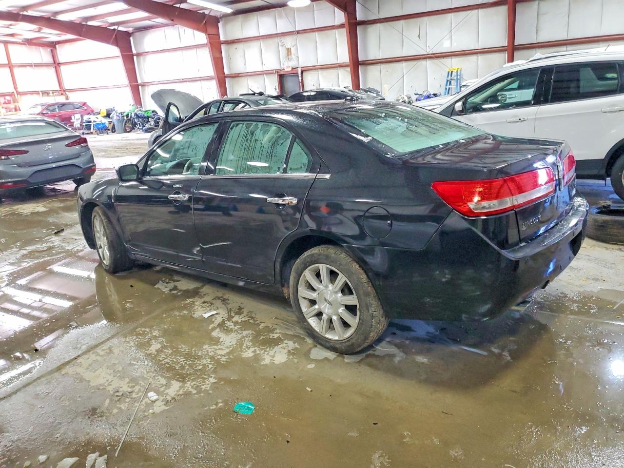2010 Lincoln Mkz VIN 3LNHL2GC7AR611002 photo 2