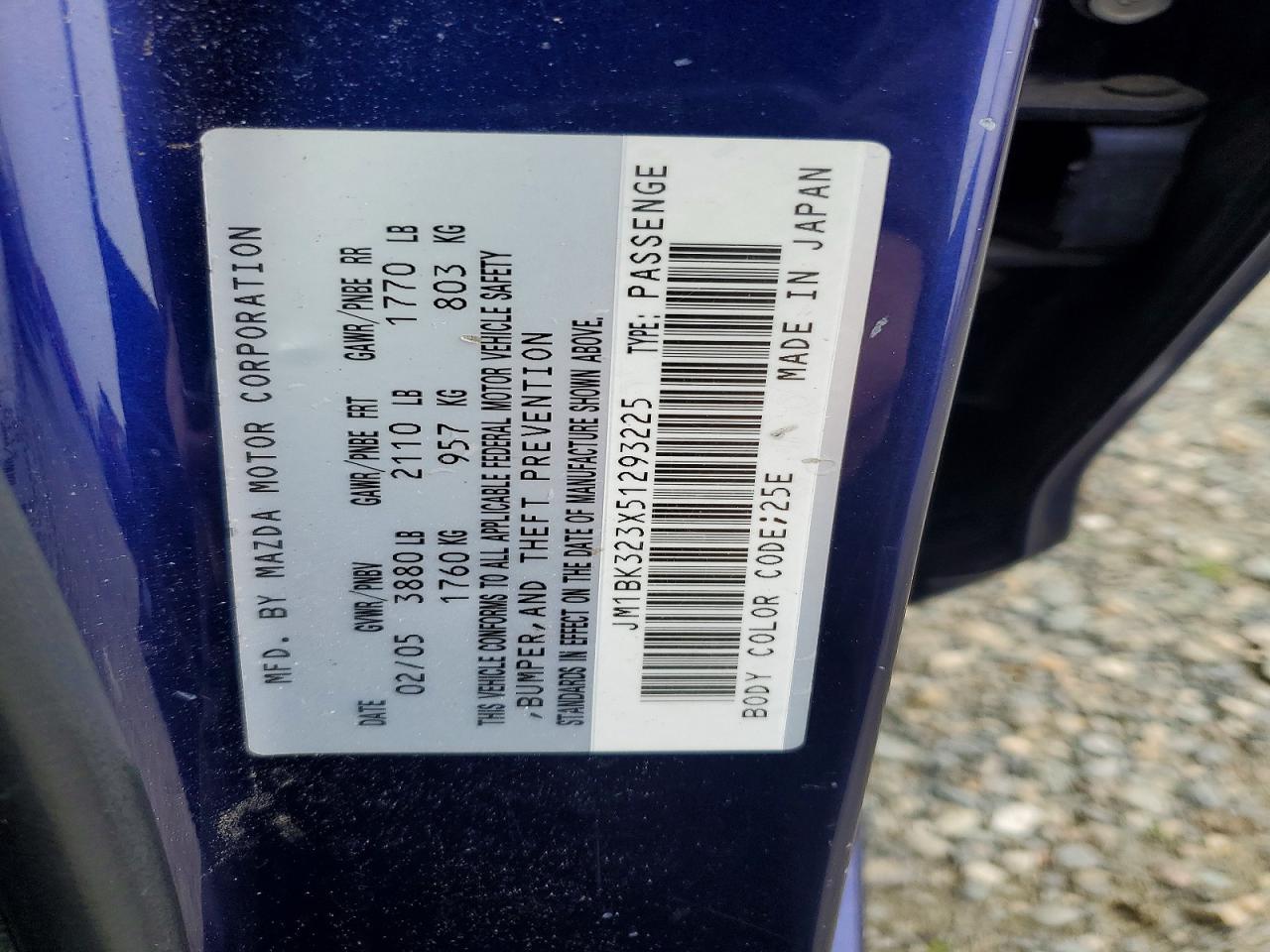 2005 Mazda Mazda3 VIN JM1BK323X51293225 photo 12