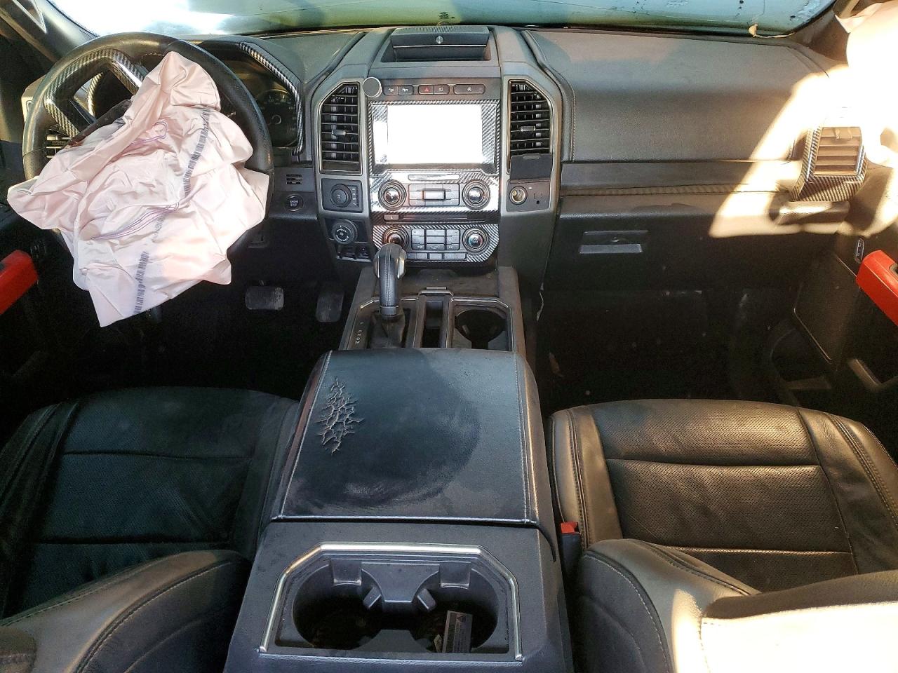 2018 Ford F150 VIN 1FTFW1RG5JFB27050 photo 8