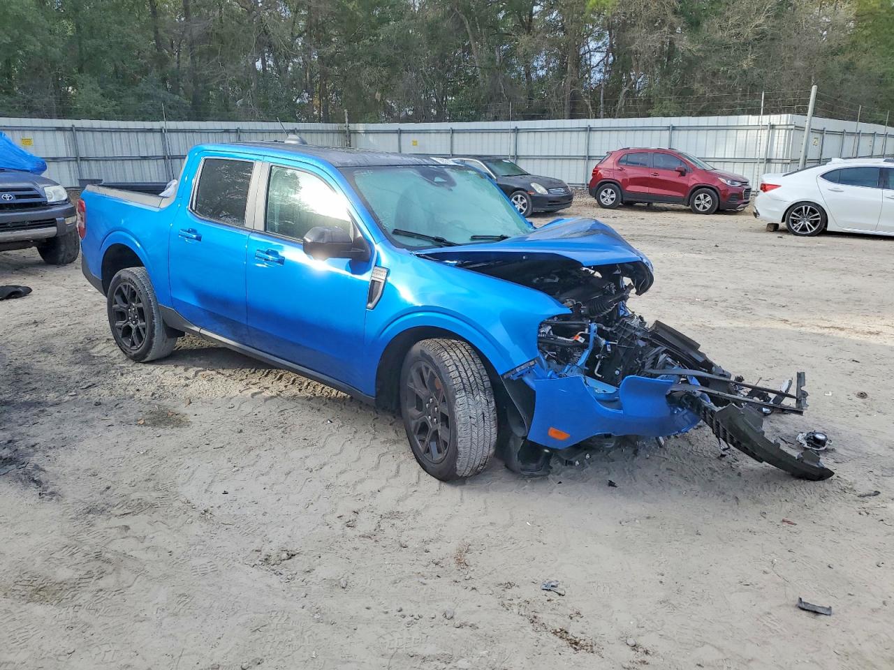 2025 Ford Maverick l VIN 3FTTW8SA5SRA21042 photo 4