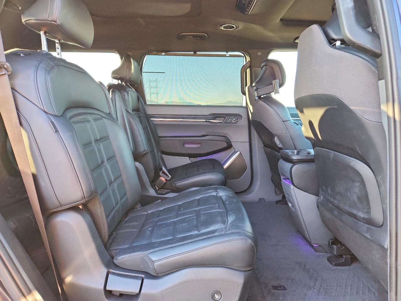 2026 Kia Ev9 land VIN 5XYADFS54TG007424 photo 11