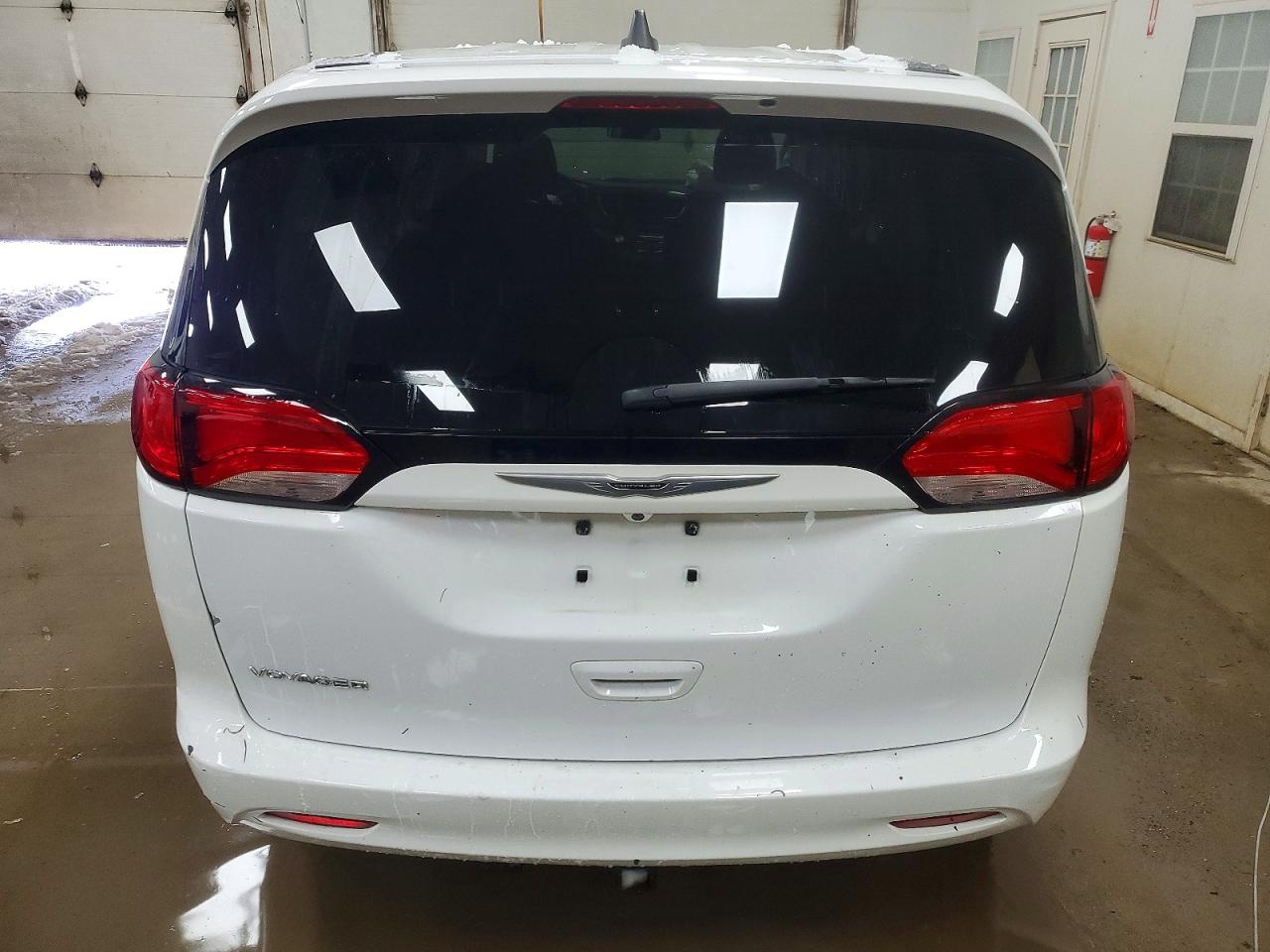 2022 Chrysler Minivan VIN 2C4RC1CG3NR103424 photo 6