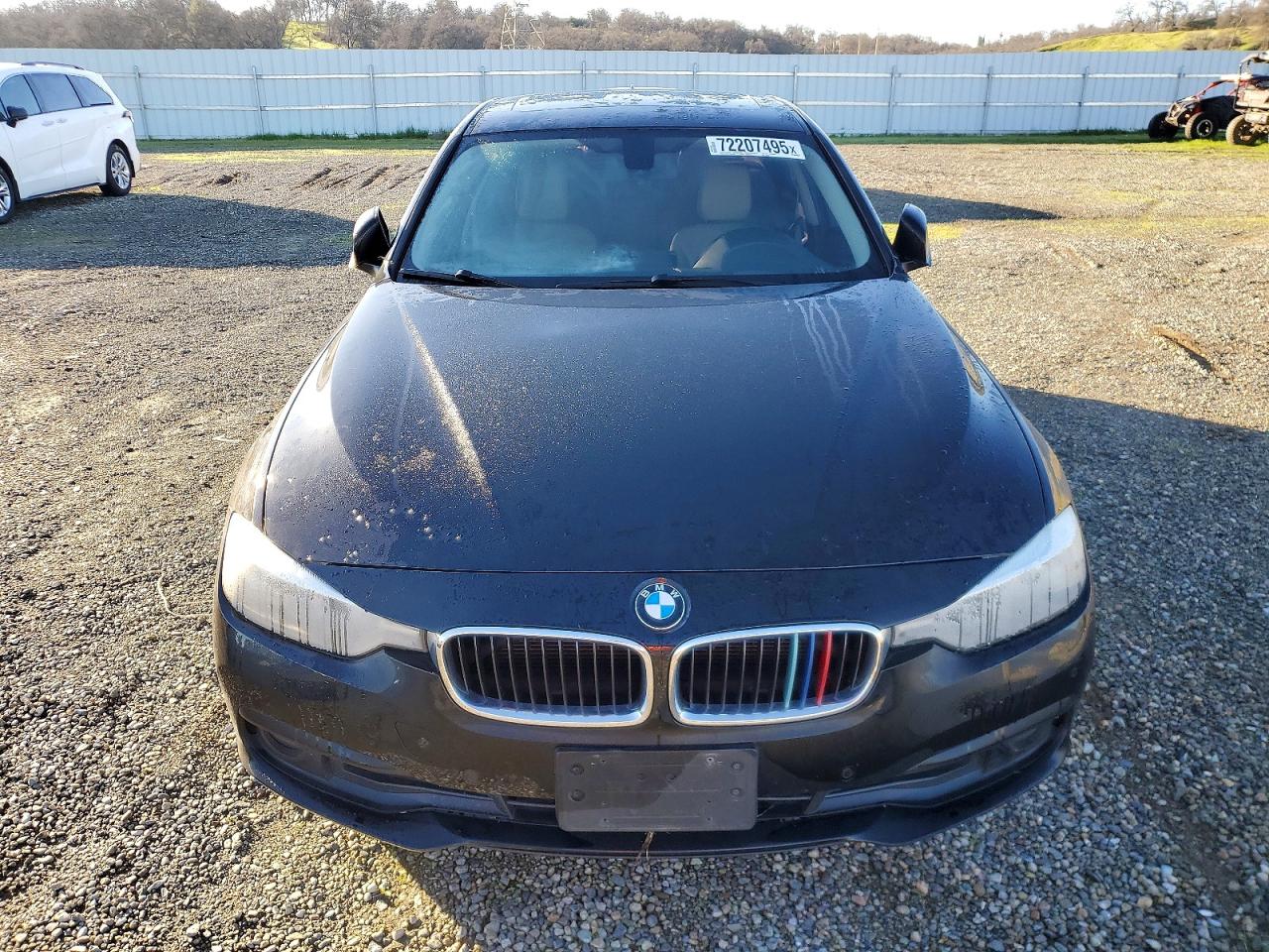 2017 BMW 3 series VIN WBA8A9C31HK864806 photo 5