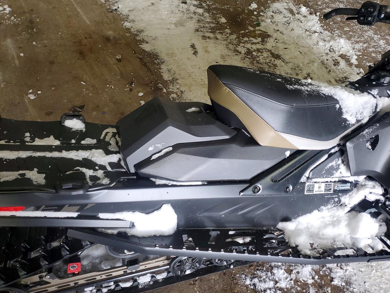 2026 SKI Snowmobile VIN 2BPSURTA3TV000078 photo 6