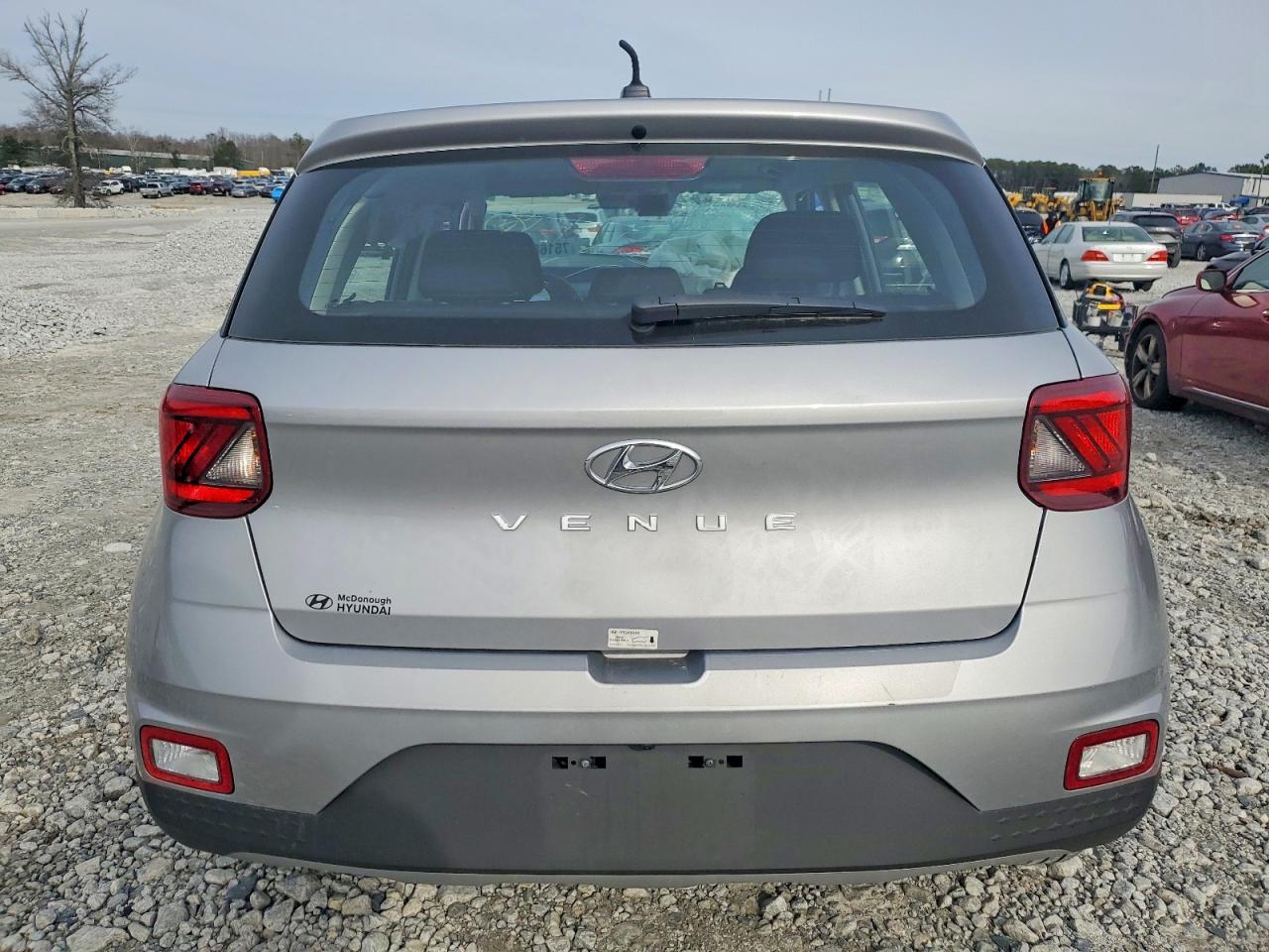 2025 Hyundai Venue VIN KMHRB8A37SU391938 photo 6