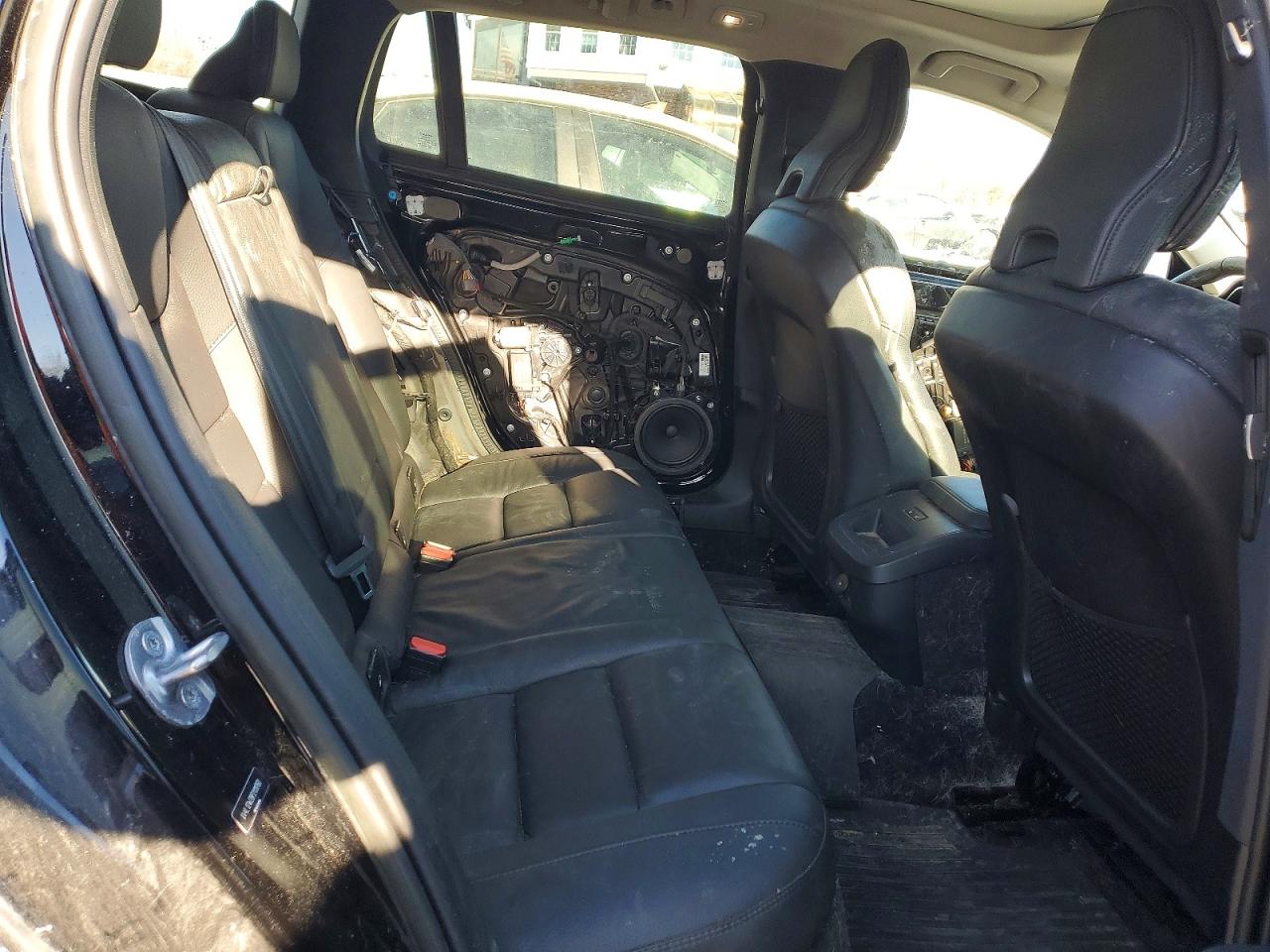 2023 Volvo V60 VIN YV4L12WZ8P2111760 photo 10