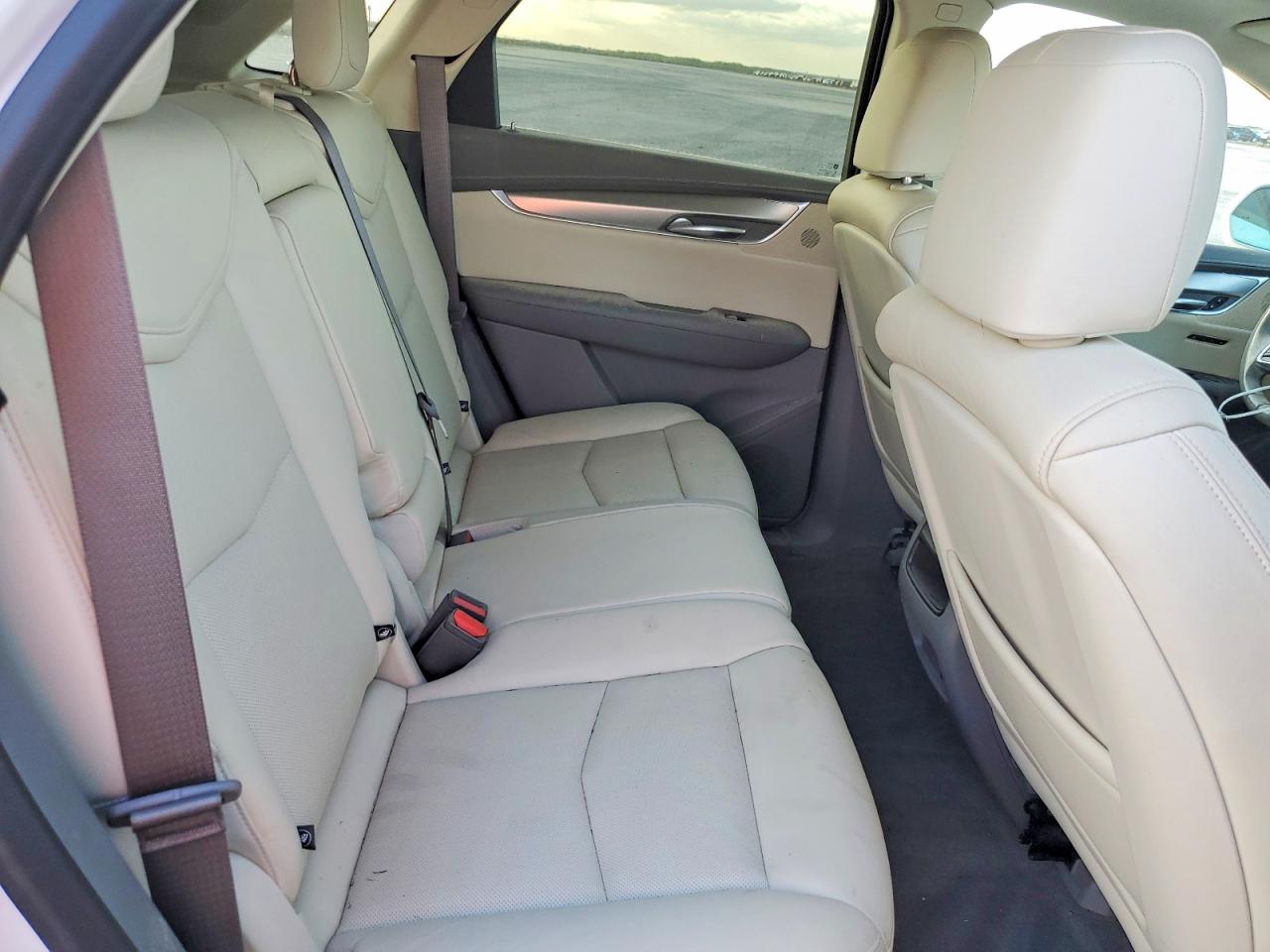 2019 Cadillac Xt5 VIN 1GYKNCRS6KZ103383 photo 10