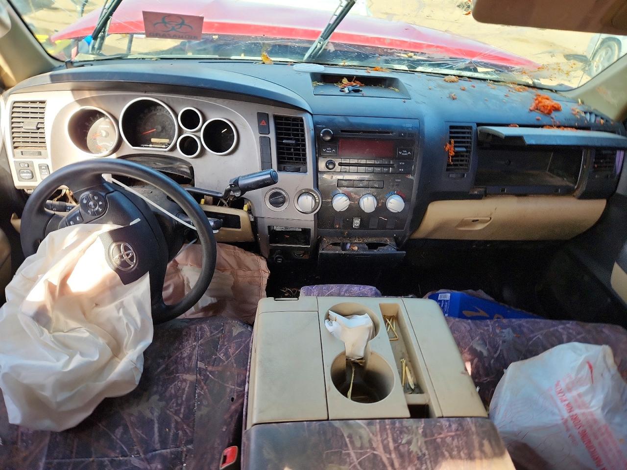 2012 Toyota Tundra VIN 5TFUM5F12CX035945 photo 8