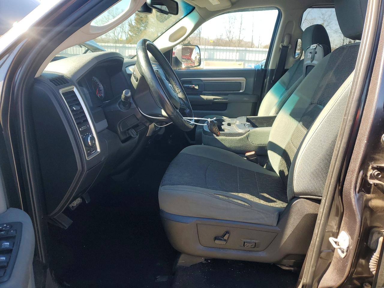 2015 Ram All models VIN 1C6RR7GT3FS661452 photo 7